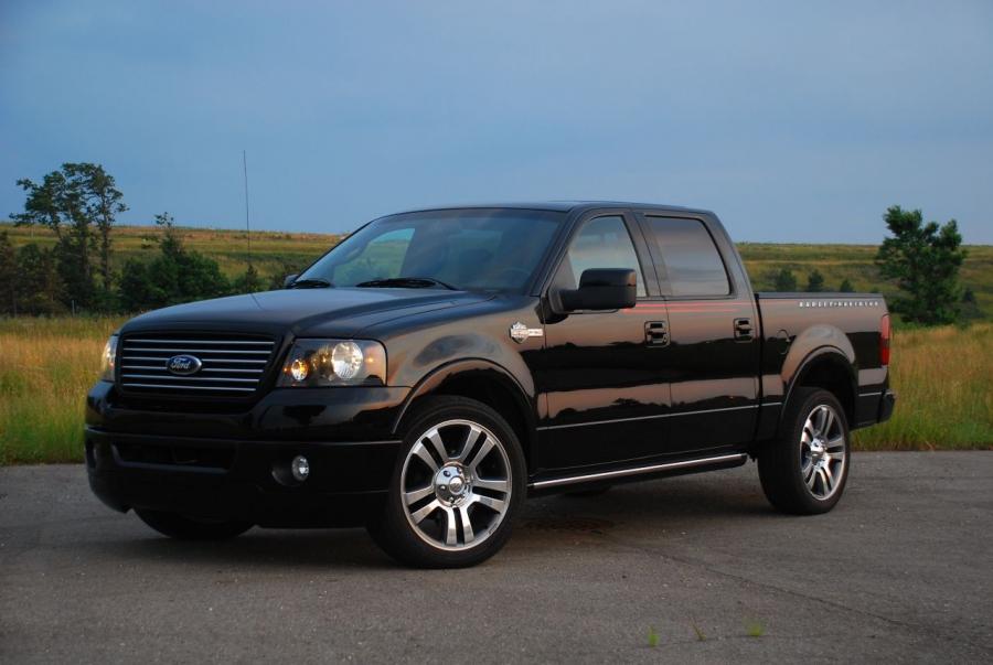  Ford F-150 Harley-Davidson SuperCrew 2007 года  (фото 8 из 29)